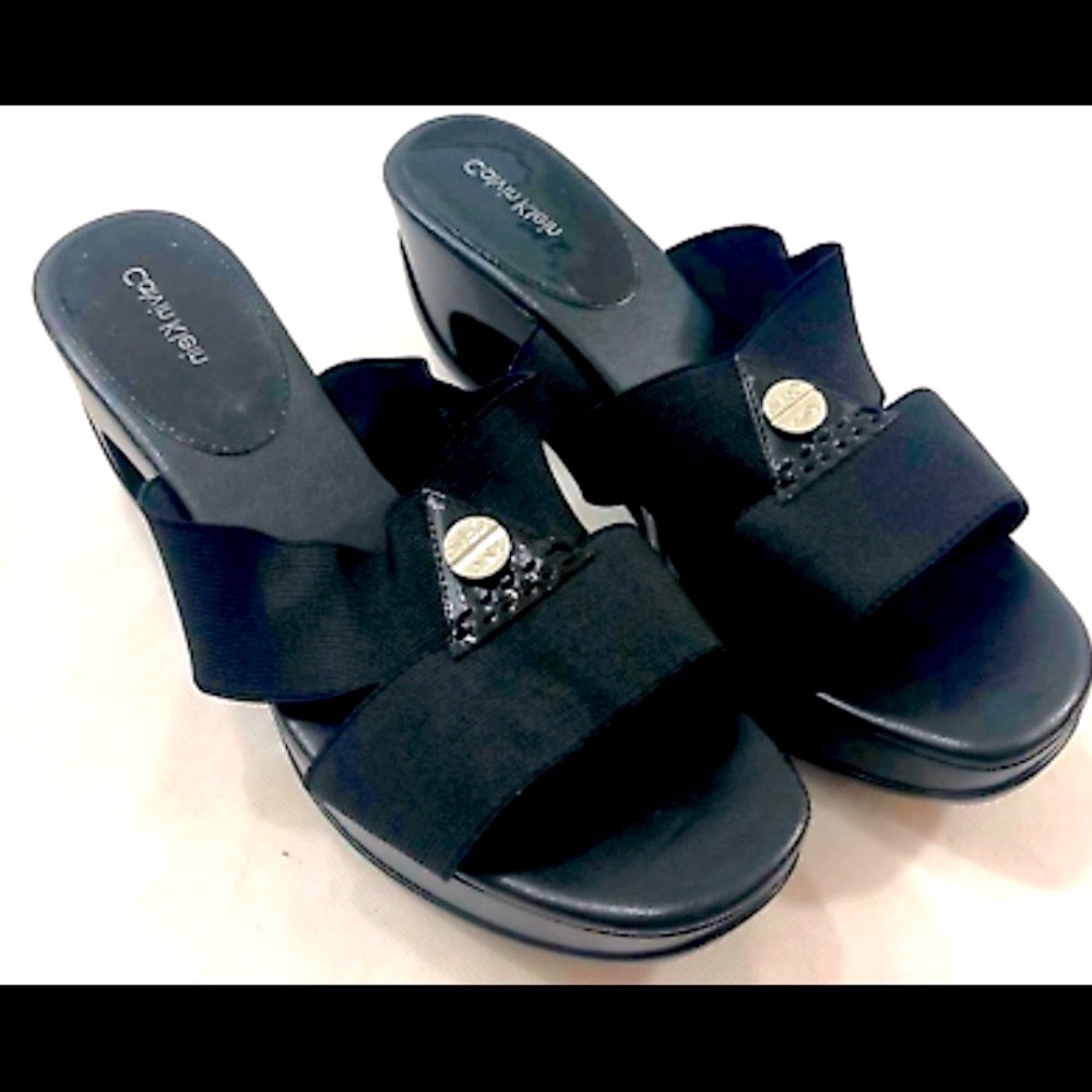 Calvin Klein Ying Wedge Platform Sandals 8 Black Summer Heels Slip On